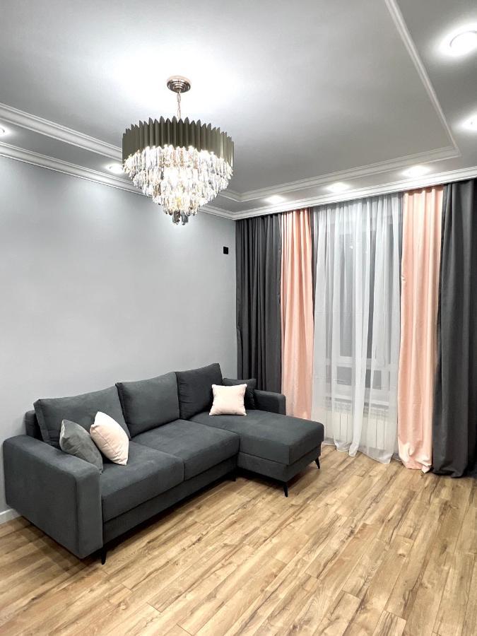 Атлант Жк Apartman Almati Kültér fotó